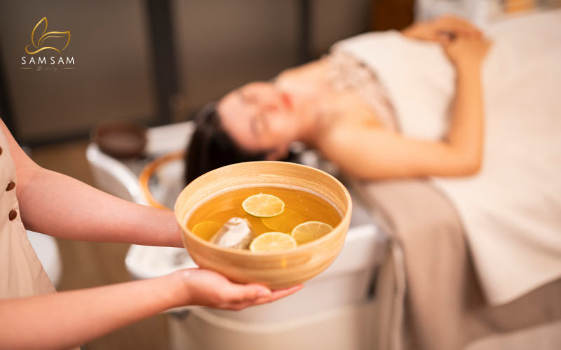 Gội đầu dưỡng sinh thảo dược tại Samsam được nhiều khách hàng yêu thích và đánh giá cao