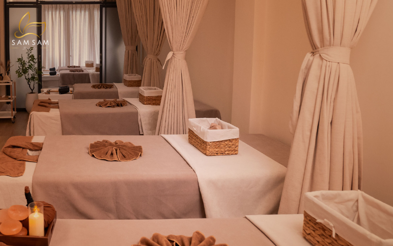 Welcoming reception area of Sam Sam Beauty, a premier day spa in District 1 Ho Chi Minh City.
